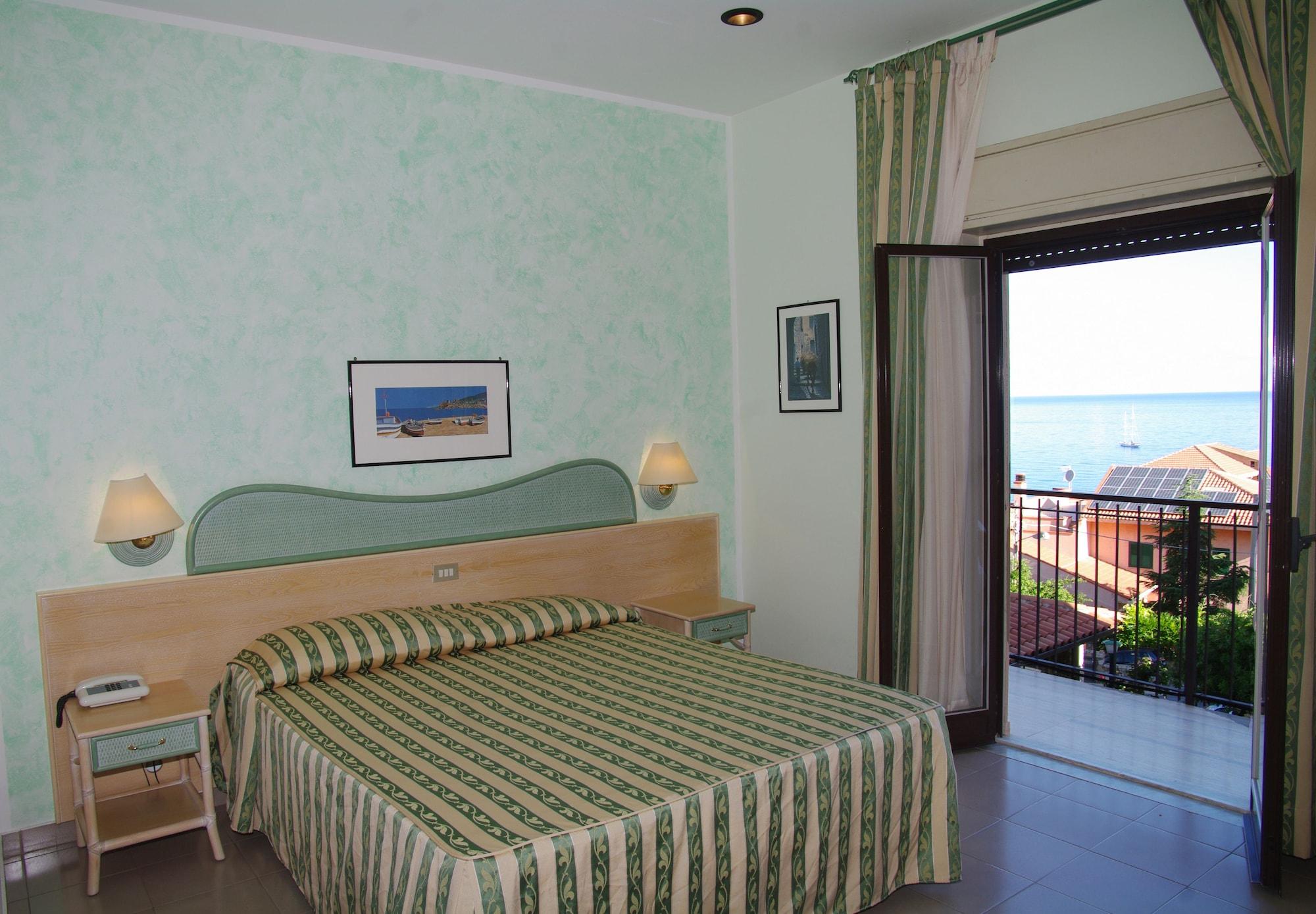 Hotel Villa Belvedere Cefalu Exterior photo