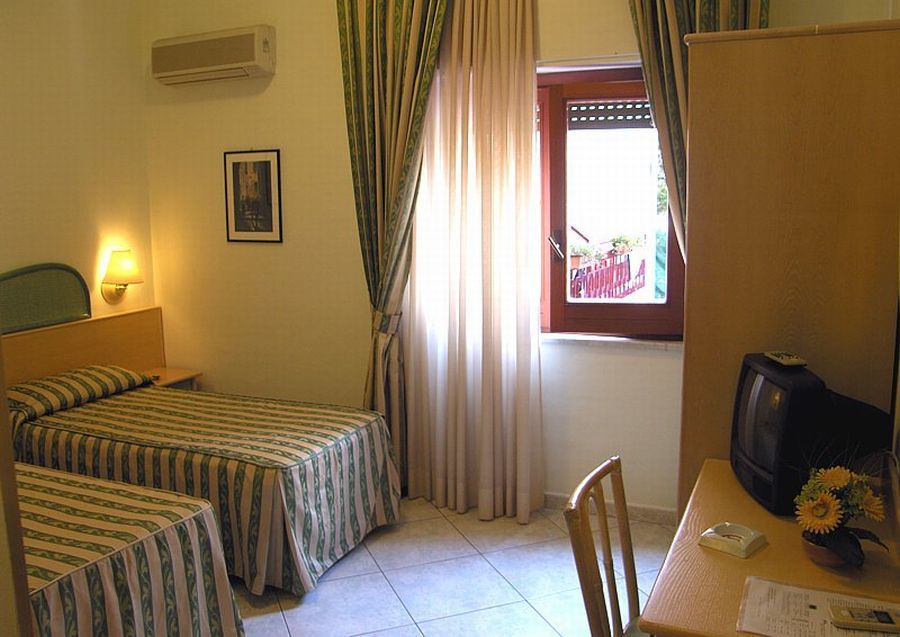 Hotel Villa Belvedere Cefalu Exterior photo